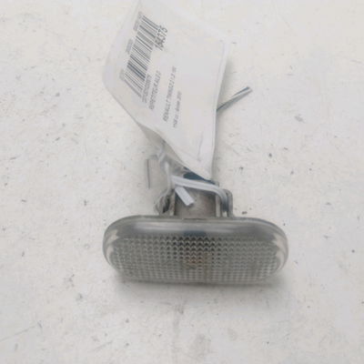 Répétiteur aile droite Renault TWINGO II (CN0_) 1.2 16v (cn0k, cn0v) (2007) 3 portes