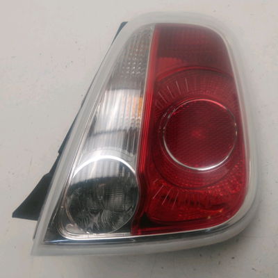 Feu arrière droit Fiat 500 (312_) 1.3 d multijet (312axb1a) (2007) 3 portes