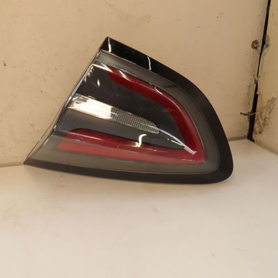 Feu arrière intérieur droit Ford PUMA (J2K, CF7) 1.0 ecoboost mhev (2019)