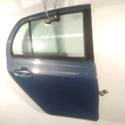 Porte arrière droite Toyota YARIS (_P9_) 1.4 d-4d (nlp90_) (2005-2012)