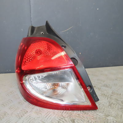 Feu arrière gauche Renault CLIO III (BR0-1, CR0-1) 1.6 16v gt (br10, cr10) (2009-2014) 5 portes