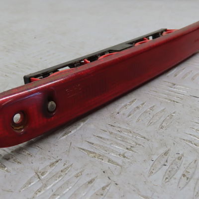 Feux stop supplementaire Peugeot 107 (PM_, PN_) 1.0 (2005-2014) 3 portes