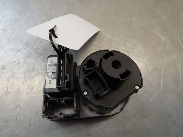 Commande eclairage Audi TT (8J3) 2.0 tfsi quattro (2010-2014)