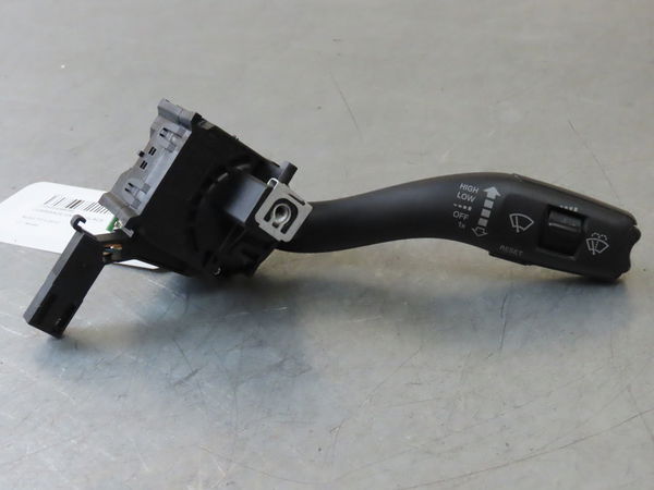 Commande essuie glace Audi TT (8J3) 2.0 tfsi quattro (2010-2014)