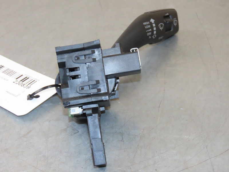 Commande essuie glace Audi TT (8J3) 2.0 tfsi quattro (2010-2014)