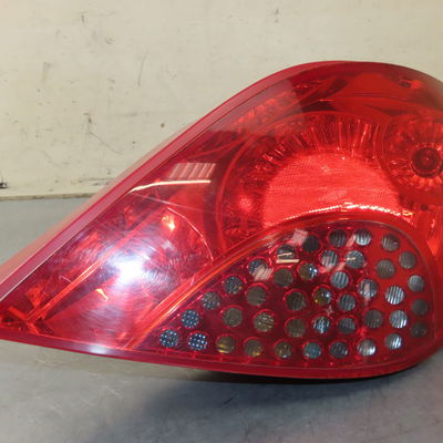 Feu arrière droit Peugeot 207-207 (WA_, WC_) 1.6 hdi (2006-2013) 5 portes