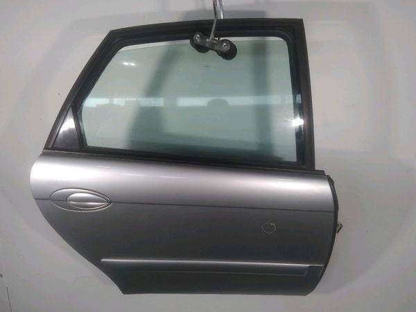 Porte arrière droite Citroën C5 I (DC_) 2.0 16v (dcrfnc, dcrfnf) (2001-2004)