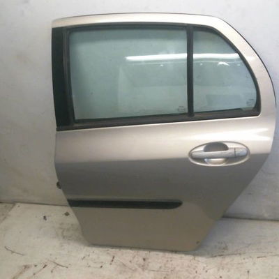 Porte arrière gauche Toyota YARIS (_P9_) 1.4 d-4d (nlp90_) (2005-2012)