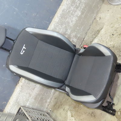 Siège avant droit Renault CLIO III (BR0-1, CR0-1) 1.6 16v gt (br10, cr10) (2009-2014) 5 portes