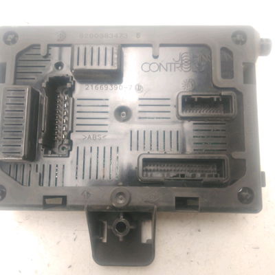 Platine fusible habitacle Renault CLIO III (BR0-1, CR0-1) 1.2 16v (br02, br0j, br11, cr02, cr0j, cr11) (2005-2014) 5 portes