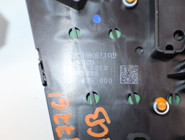Commande autoradio Ford FIESTA VI (CB1, CCN) 1.4 tdci (2010-2012) 3 portes