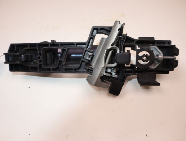 Poignee ext porte arg Ford FIESTA VI (CB1, CCN) 1.4 tdci (2010-2012) 3 portes