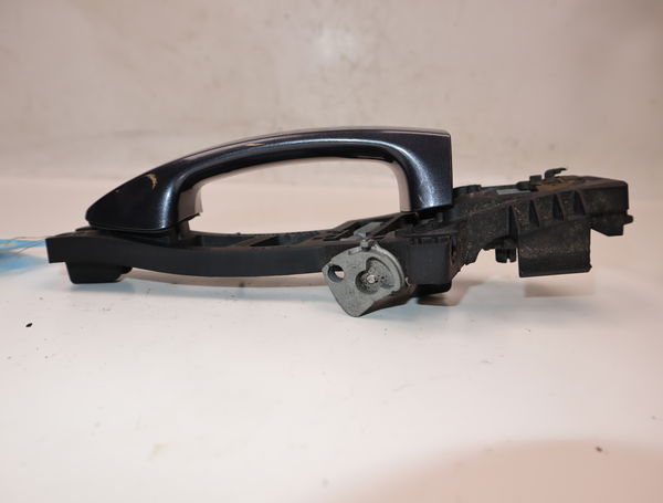 Poignee ext porte ard Ford FIESTA VI (CB1, CCN) 1.4 tdci (2010-2012) 3 portes