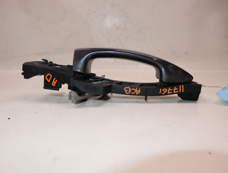 Poignee ext porte ard Ford FIESTA VI (CB1, CCN) 1.4 tdci (2010-2012) 3 portes