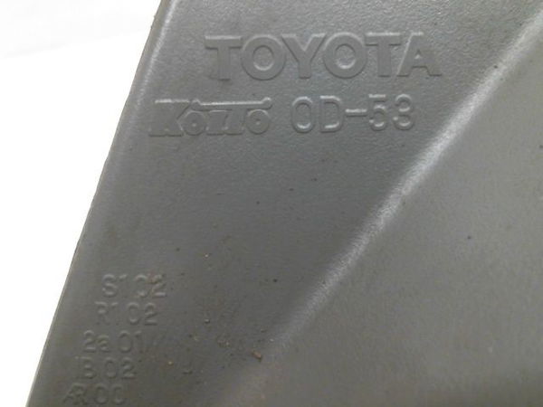 Feu arrière droit Toyota YARIS (_P9_) 1.4 d-4d (nlp90_) (2005-2012)