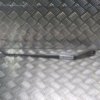 Bras essuie-glace avant droit Nissan MICRA III (K12) 1.2 16v (2003-2010)