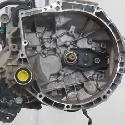 Boîte à vitesse mecanique Peugeot 208 I (CA_, CC_) 1.2 vti 82 (2012)