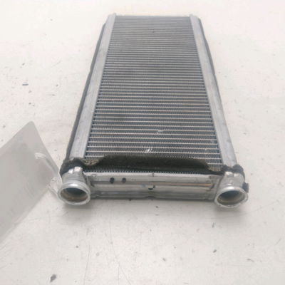 Radiateur de chauffage Peugeot 3008 SUV (MC_, MR_, MJ_, M4_) 1.5 bluehdi 130 (2018) 5 portes