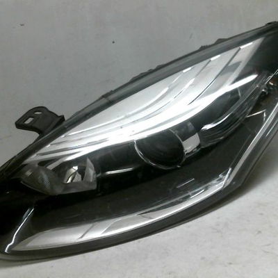 Phare gauche Renault MEGANE IV 3-5 portes (B9A-M-N_) 1.6 dci 130 (b9a4) (2015)