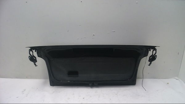 Coffre arrière VOLKSWAGEN GOLF IV Phase 1 CAB 04-1998--05-2004 1.6i 100ch