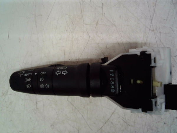 Commande eclairage Nissan NOTE (E11, NE11) 1.5 dci (2010-2012)