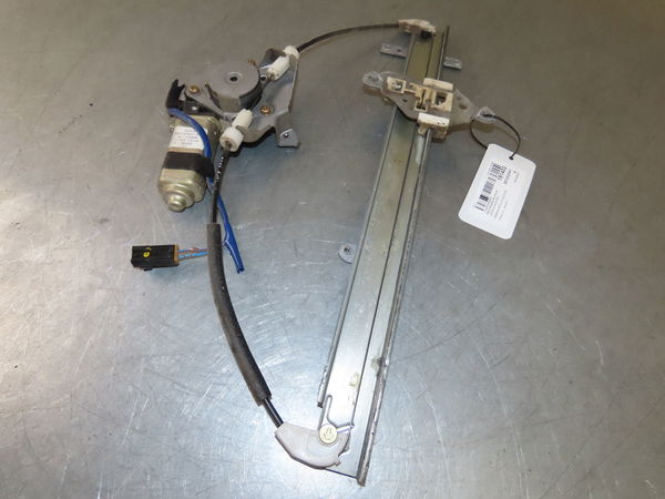 Mecanisme  moteur lève-glace avant droit Nissan PICK UP (D22) 2.5 dci 4wd (2002)