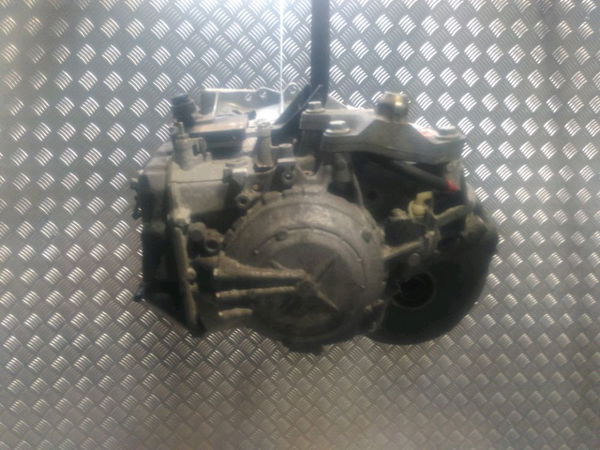 Boîte à vitesse automatique Volvo V40 3-5 portes (525) D3 (2012-2015)