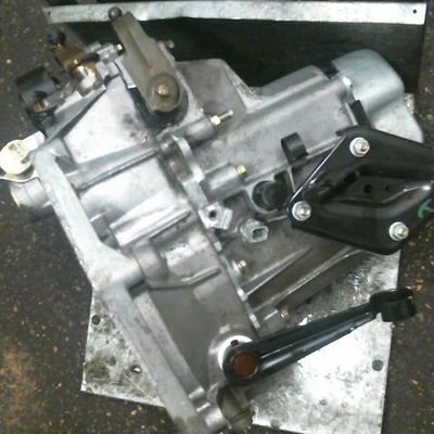 Boîte à vitesse mecanique Peugeot 106 II (1A_, 1C_) 1.4 i (1996-2004)