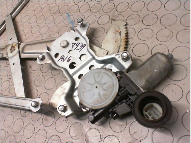 Mecanismemoteur leve-glace avg Suzuki SWIFT III (MZ, EZ) 1.3 (rs 413) (2005)