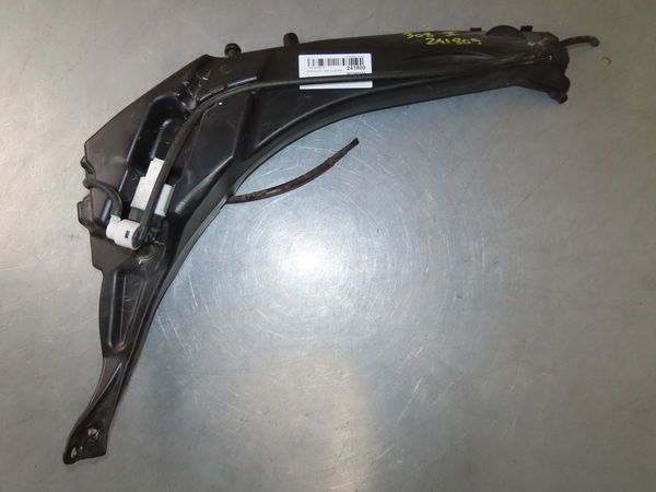 Reservoir lave-glace avant Peugeot 308 II (LB_, LP_, LW_, LH_, L3_) 1.6 bluehdi 120 (2013-2021)