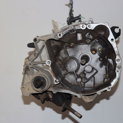 Boîte à vitesse mecanique Renault CLIO II (BB_, CB_) 1.2 (bb0a, bb0f, bb10, bb1k, bb28, bb2d, bb2h, cb0a,... (1998-2010) 5 portes