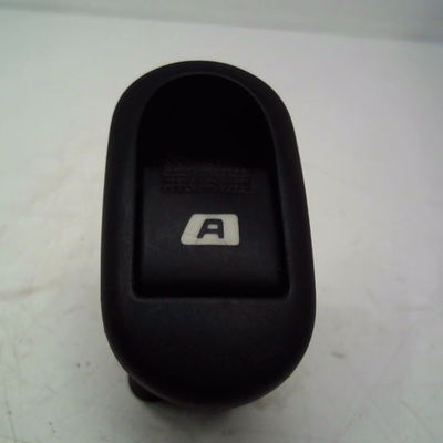 Commande lève-glace porte avant gauche Peugeot 1007 (KM_) 1.6 16v (2005)