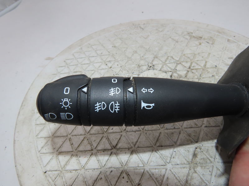 Commande clignotant Dacia DUSTER (HS_) 1.5 dci 4x4 (hsmc, hsmd) (2010-2018) 5 portes