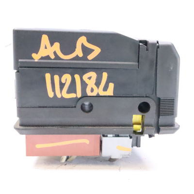 Boite a fusibles Peugeot 306 (7B, N3, N5) 1.9 sld (1994-2001)