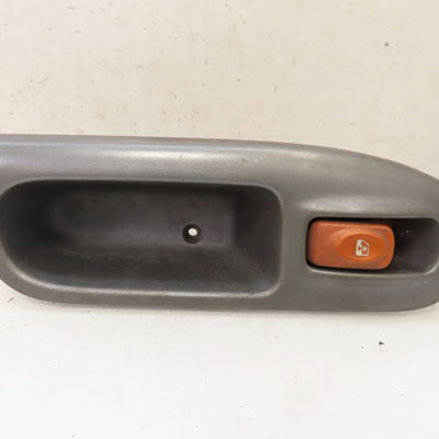 Commande lève-glace porte avant droite Renault SCÉNIC I Monospace (JA0-1_, FA0_) 1.9 dci rx4 (2000-2003)