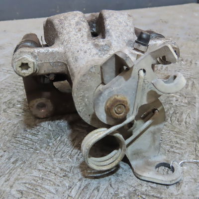 Etrier de frein arrière gauche Opel CORSA E (X15) 1.4 turbo (08, 68) (2014-2019)