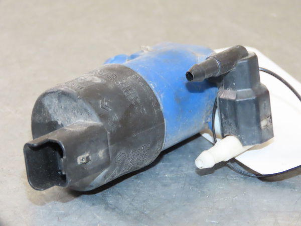 Pompe lave-glace avant Renault CLIO IV (BH_) 1.5 dci 90 (2012) 5 portes