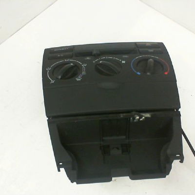 Commande de chauffage Toyota COROLLA (_E12_) 2.0 d-4d (cde120_) (2002-2006)
