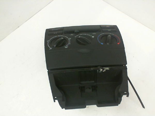 Commande de chauffage Toyota COROLLA (_E12_) 2.0 d-4d (cde120_) (2002-2006)