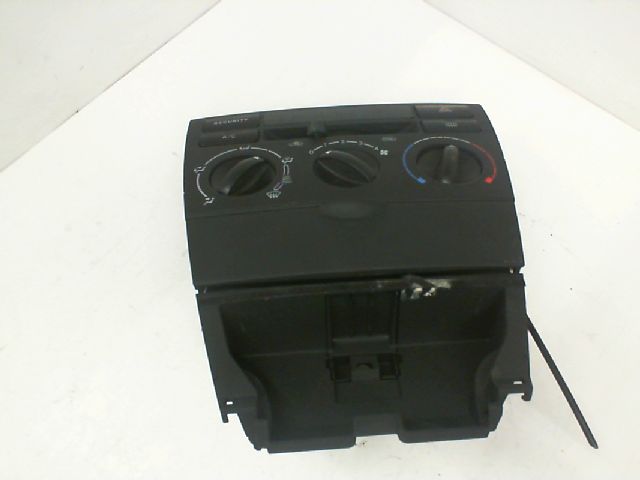 Commande de chauffage Toyota COROLLA (_E12_) 2.0 d-4d (cde120_) (2002-2006)