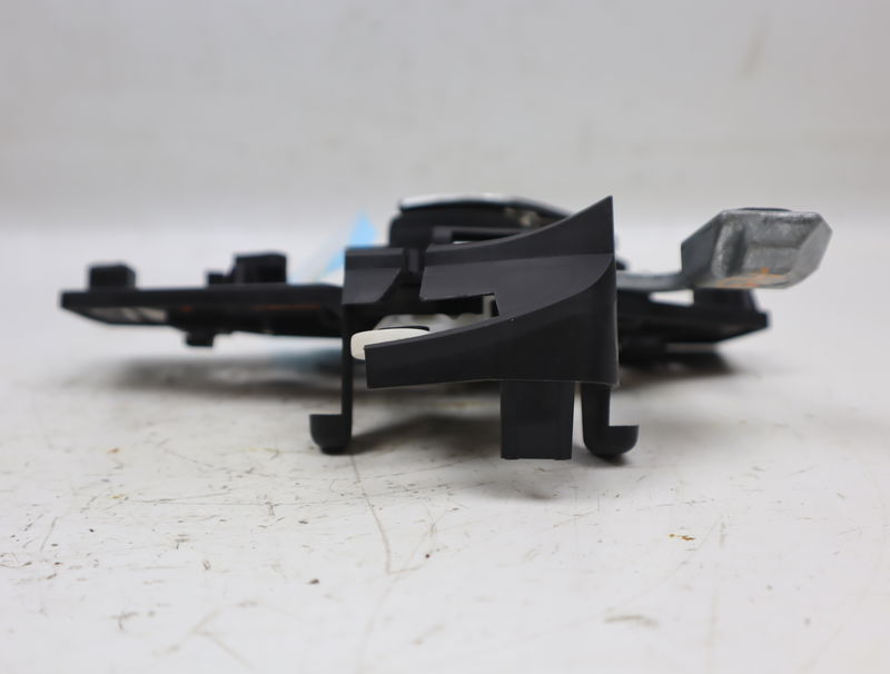 Poignee int porte avg Citroën C5 II (RC_) 1.6 hdi (rc8hzb) (2004-2008)