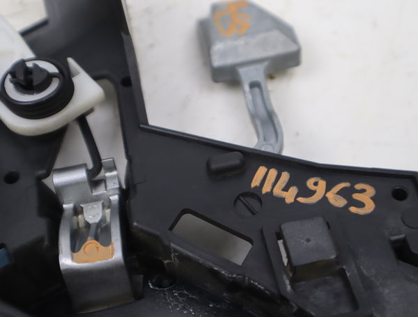 Poignee int porte avg Citroën C5 II (RC_) 1.6 hdi (rc8hzb) (2004-2008)