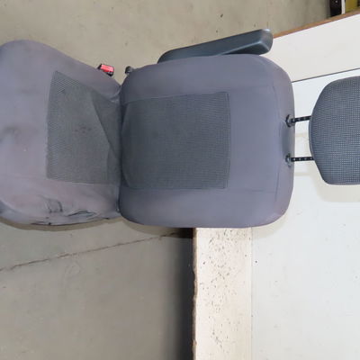 Siège avant gauche Renault MASTER III Camionnette (FV) 2.3 dci 170 fwd (fv0l) (2015)
