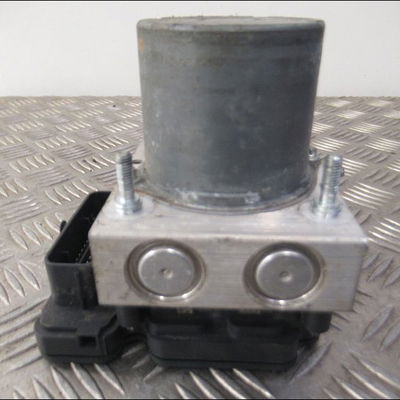Unité hydraulique abs Mercedes-benz VITO Camionnette (W447) 109 cdi (447.601, 447.603, 447.605) (2014)