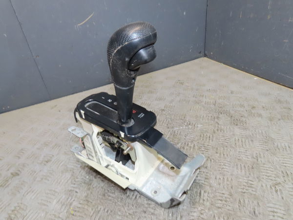 Levier de vitesses Jeep CHEROKEE (KJ) 2.8 crd 4x4 (2004-2008)