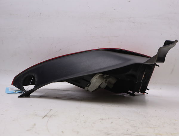 Feu arrière gauche Renault MEGANE II (BM0-1_, CM0-1_) 1.5 dci (bm02, bm13, bm2a, cm02, cm13) (2003-2008)