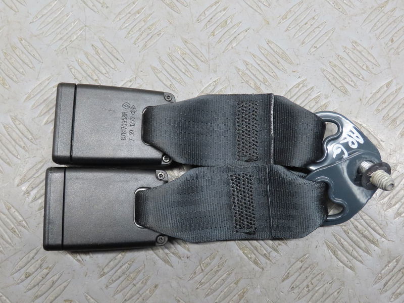 Ancrage ceinture arrière gauche Dacia SANDERO II Tce 90 (b8m1, b8ma) (2012) 5 portes