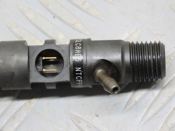 Injecteur 1 Renault TWINGO II (CN0_) 1.5 dci 90 (2010)