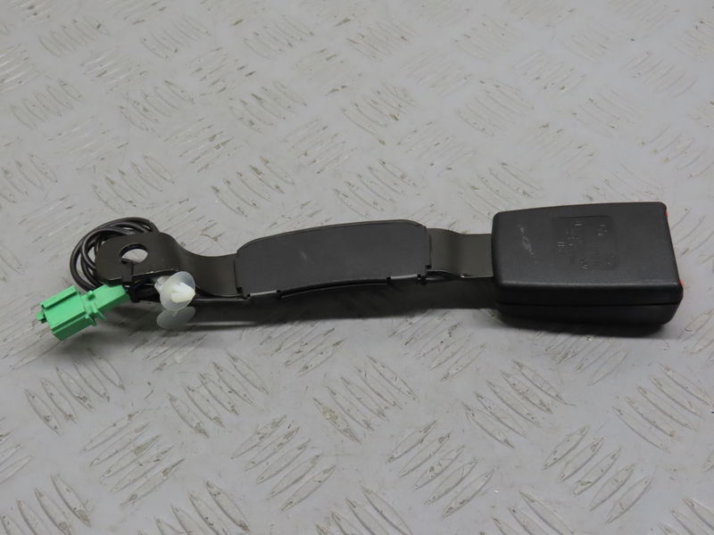 Ancrage ceinture avant droit Seat IBIZA IV (6J5, 6P1) 1.6 tdi (2009-2015)