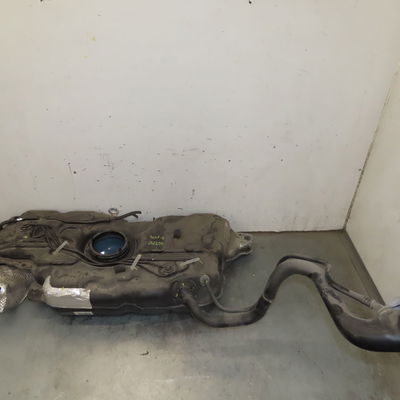 Reservoir carburant Peugeot 3008 SUV (MC_, MR_, MJ_, M4_) 1.2 thp- puretech 130 (mrhnsm, mrhnsu, mrhnsj, mrhnyw,... (2016)